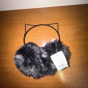 NWT Francesca’s black fuzzy cat ear muffs